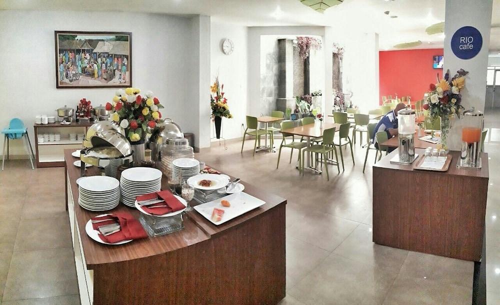 Hotel Dafam Rio Bandung Exterior photo