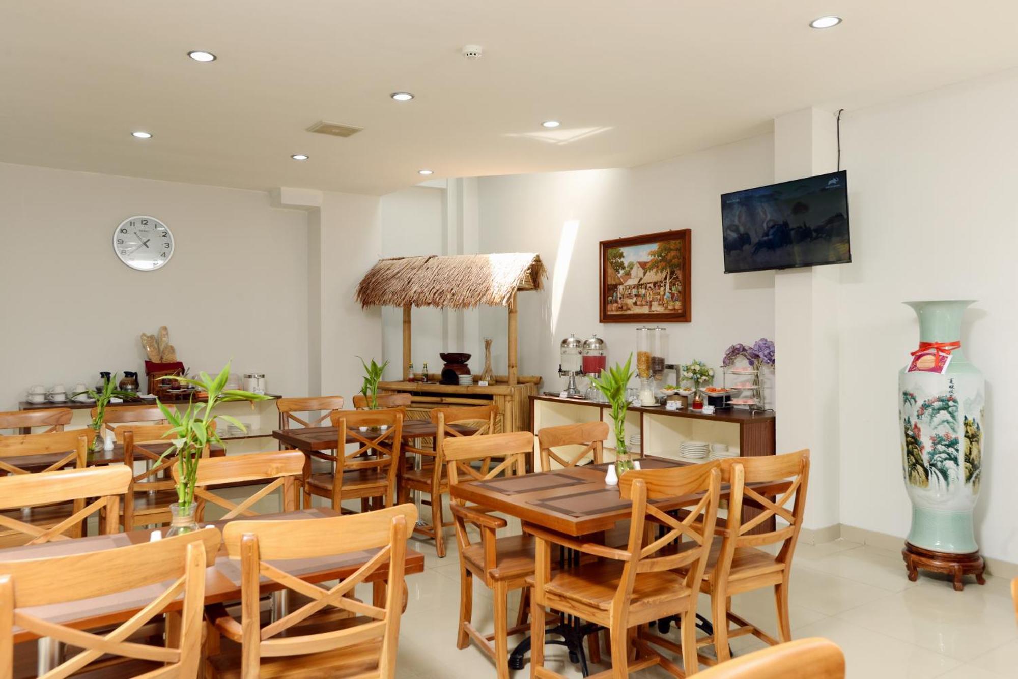 Hotel Dafam Rio Bandung Exterior photo
