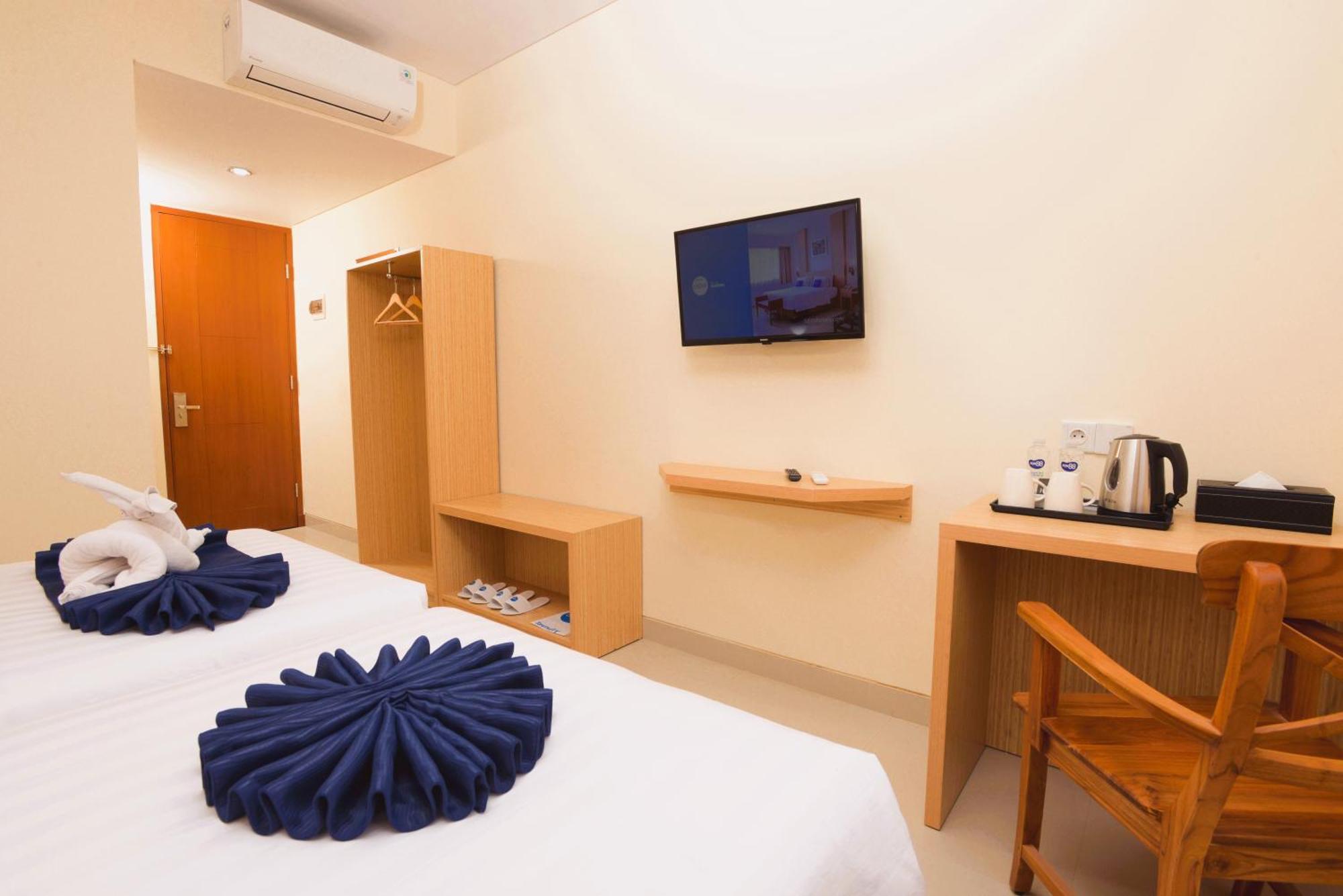 Hotel Dafam Rio Bandung Exterior photo